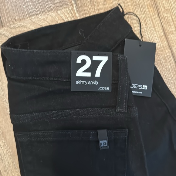 Joe’s Jeans Skinny Ankle - Picture 4 of 10